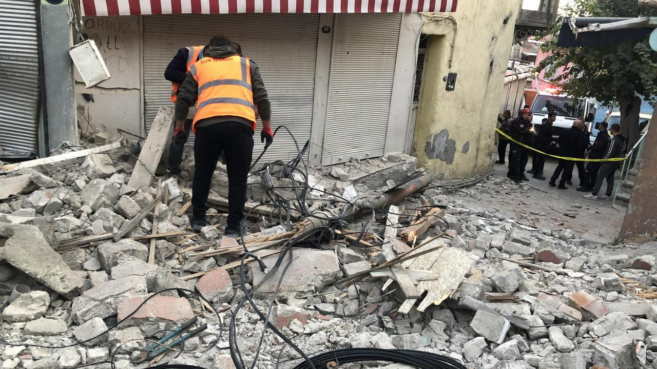 "20 kadar binada çatlak var"