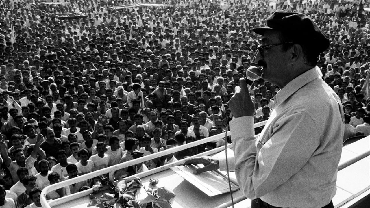 Siyasete Çankaya Ocağı`na kaydolarak adım attı