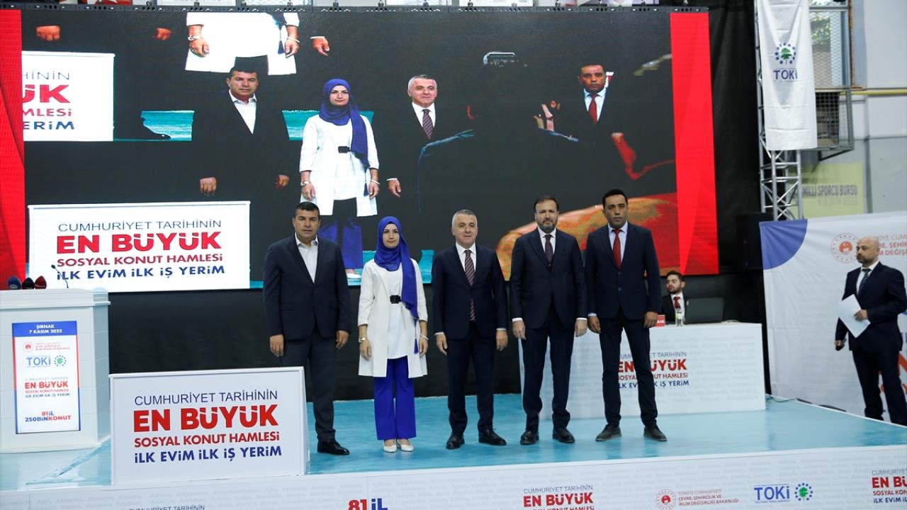 "Cudi Dağı`nı, Namaz Dağı`nı izlerken çaylarını keyifle yudumlayacaklar"