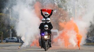 Yunus timlerinin gösterisi nefes kesti