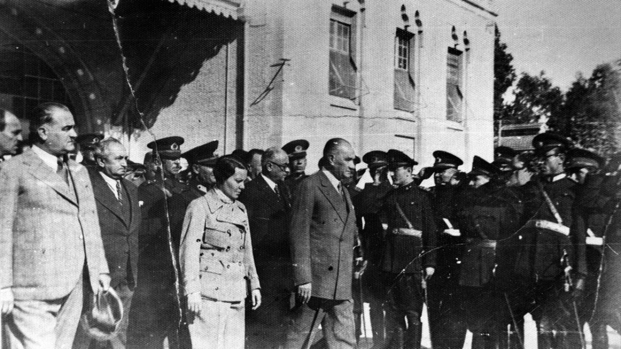 "Sevr Antlaşması bizce mevcut değildir"