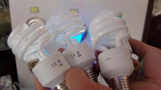 Kırılan tasarruflu ampulden çıkan cıva zehirliyor