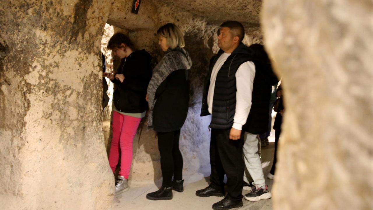 Yer altı şehirleri turistleri etkiliyor