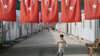 Savaştan kurtulan Ahıska Türkleri aylar sonra Türkiye'de güvenle uyudu