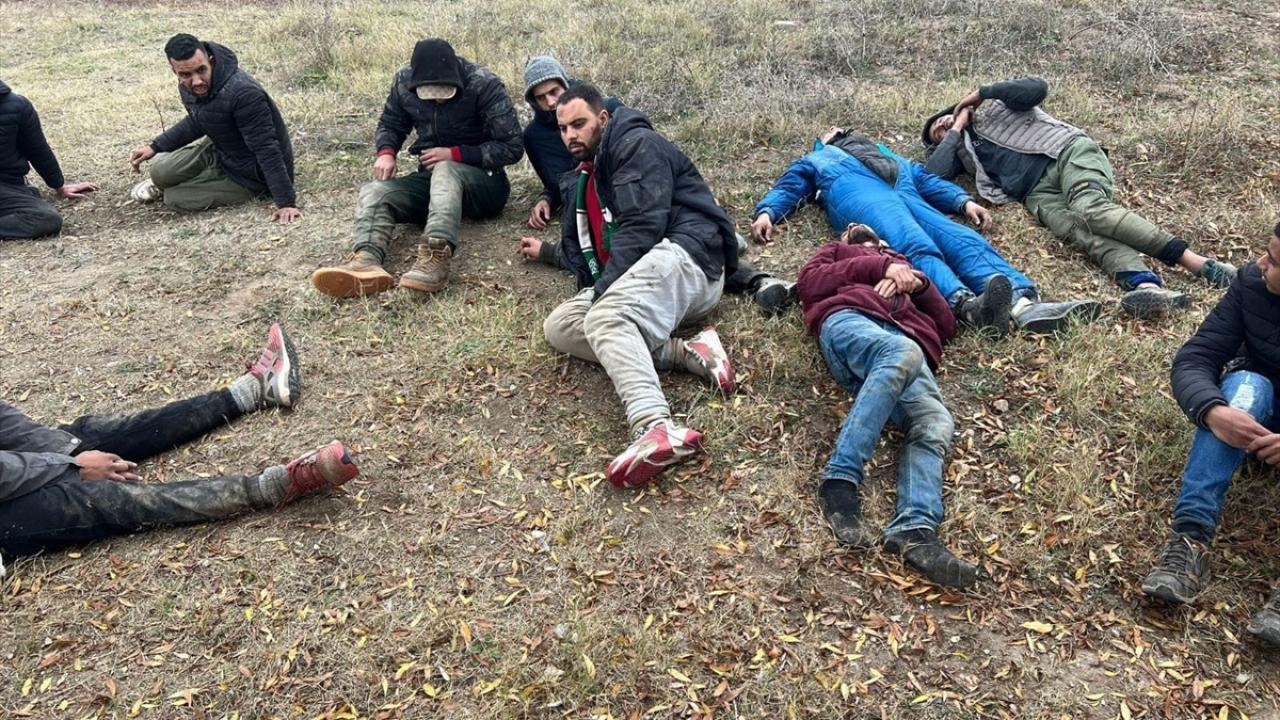 Yunanistan'ın geri ittiği Fas uyruklu düzensiz göçmenler yaşadıklarını anlattı