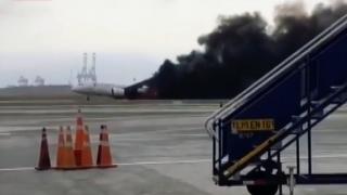 Peru'da havaalanına inen uçak kamyonla çarpıştı