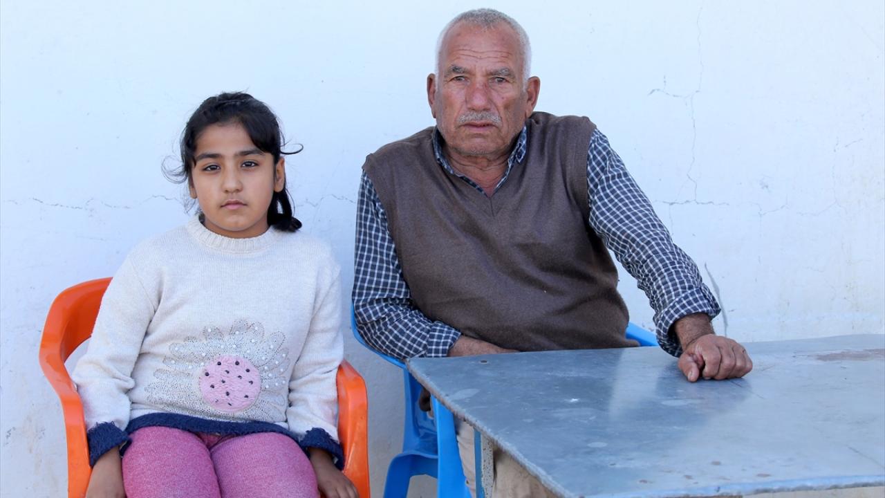 "Öğretmenimiz olsaydı, yarın şiir okurduk, sınıfı süslerdik"