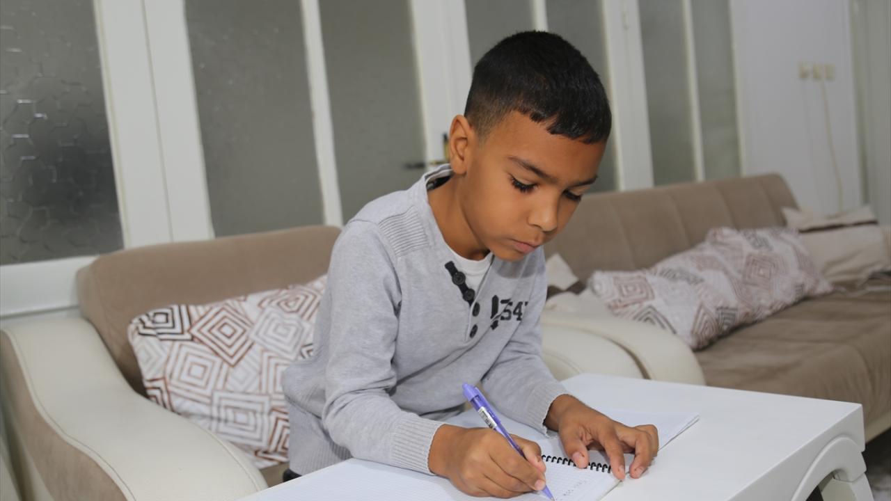 "Onsuz bir öğretmenler günü geçireceğimiz için üzgünüz"