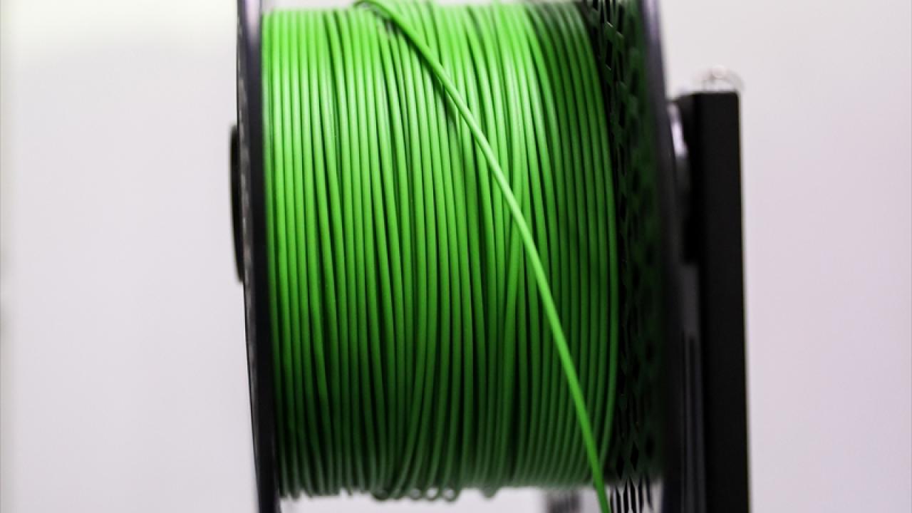 Özmen`in biyoplastik çalışmaları