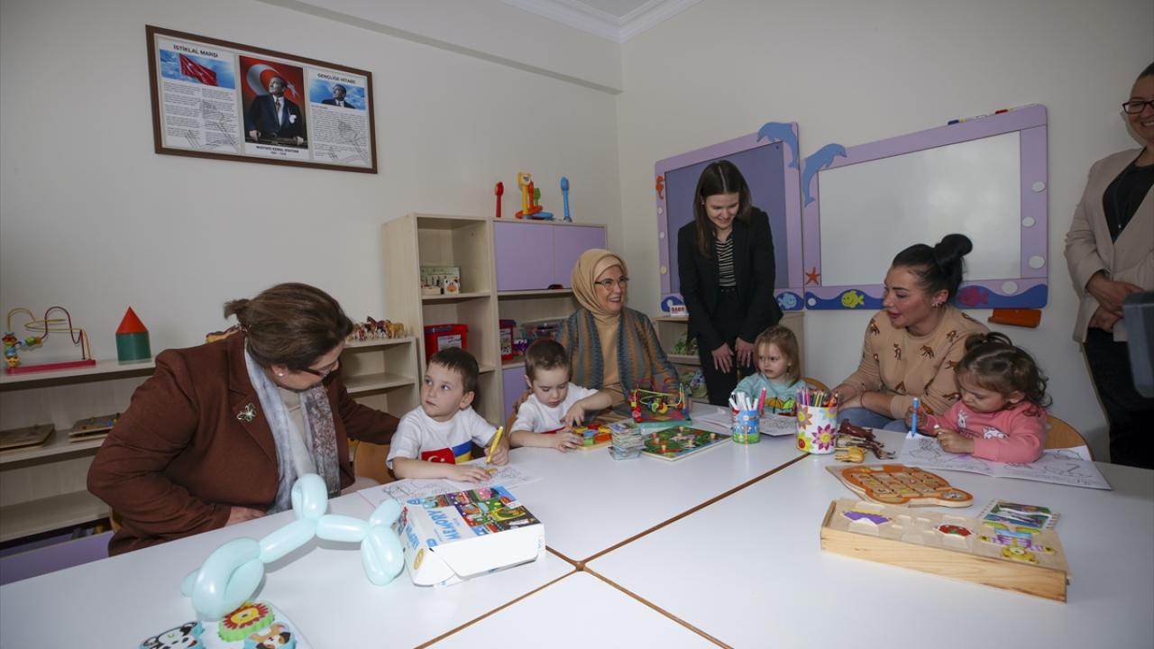 "Burada mutlu ve emin ellerdeler"