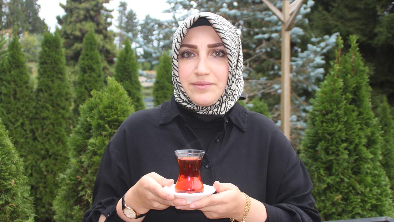 "En çok çay Türkiye`de tüketiliyor"
