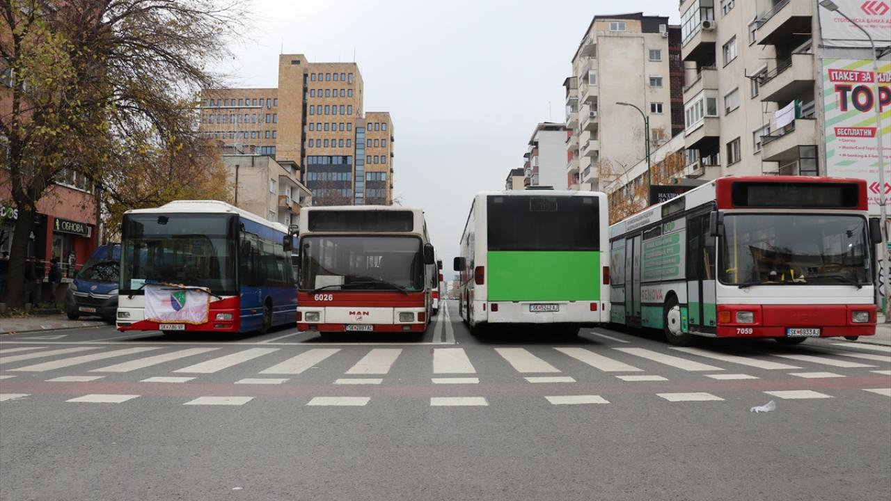 "Borçlar, başka bir yerden para bulamama durumuna gelince çalışmayı bıraktık"