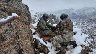 MSB, Mehmetçiğin zorlu operasyon şartlarını paylaştı