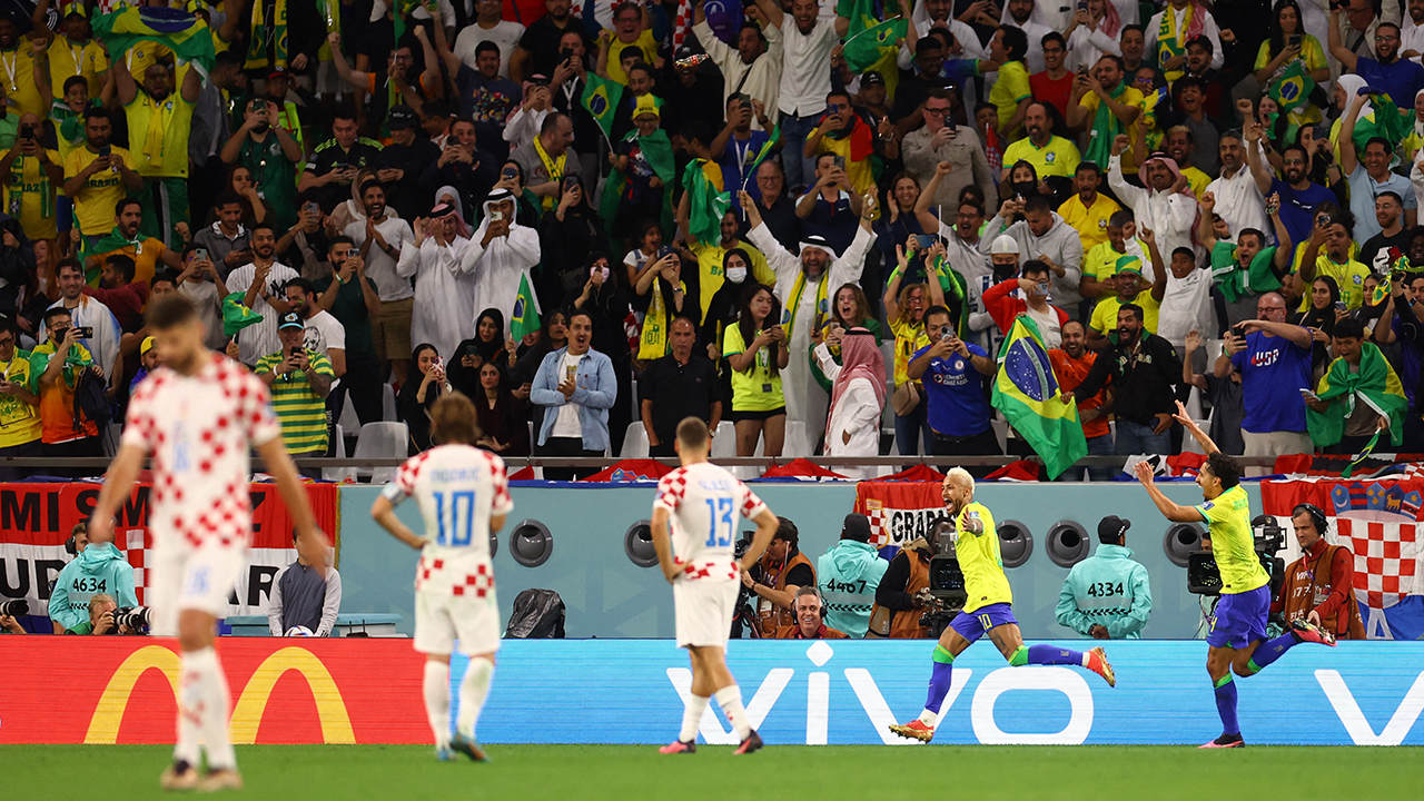 Neymar attığı gol ile tarihe geçti