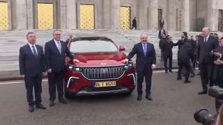 Bakan Varank Meclis'e Togg ile geldi