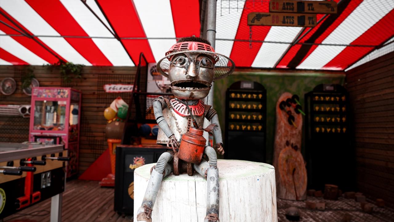 "Eserlerimi asla satmayı düşünmüyorum"