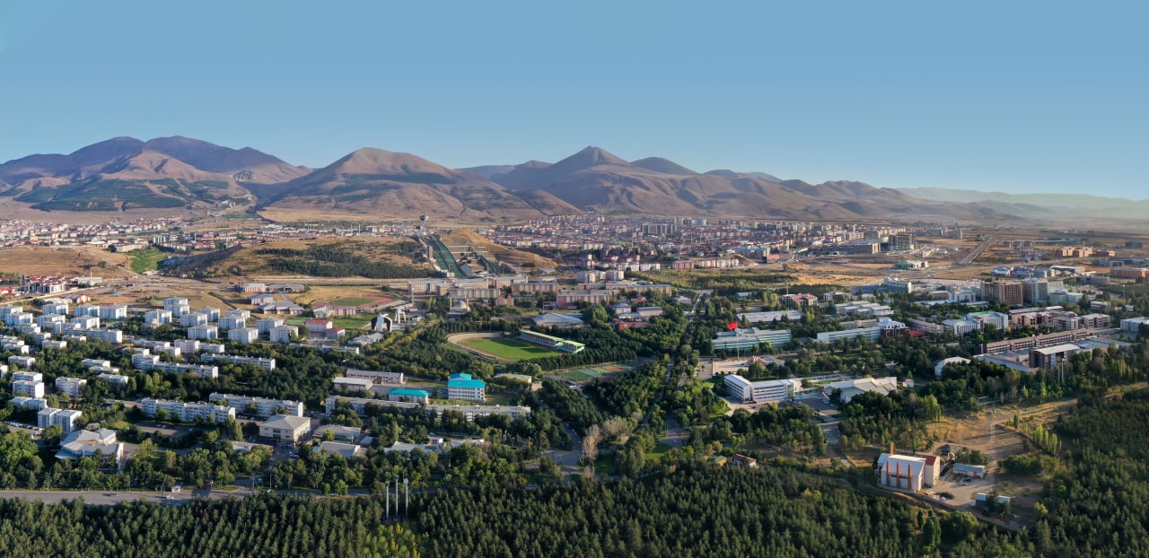 Atatürk Üniversitesi