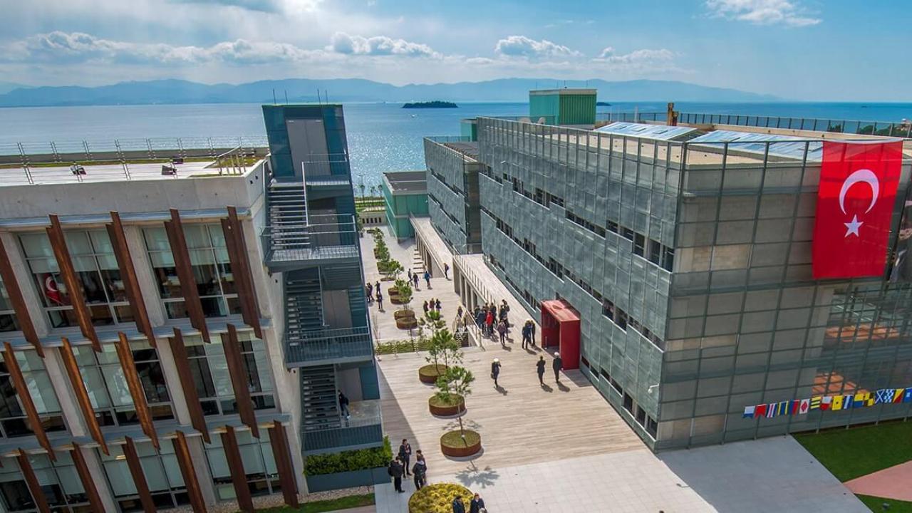 Piri Reis Üniversitesi 