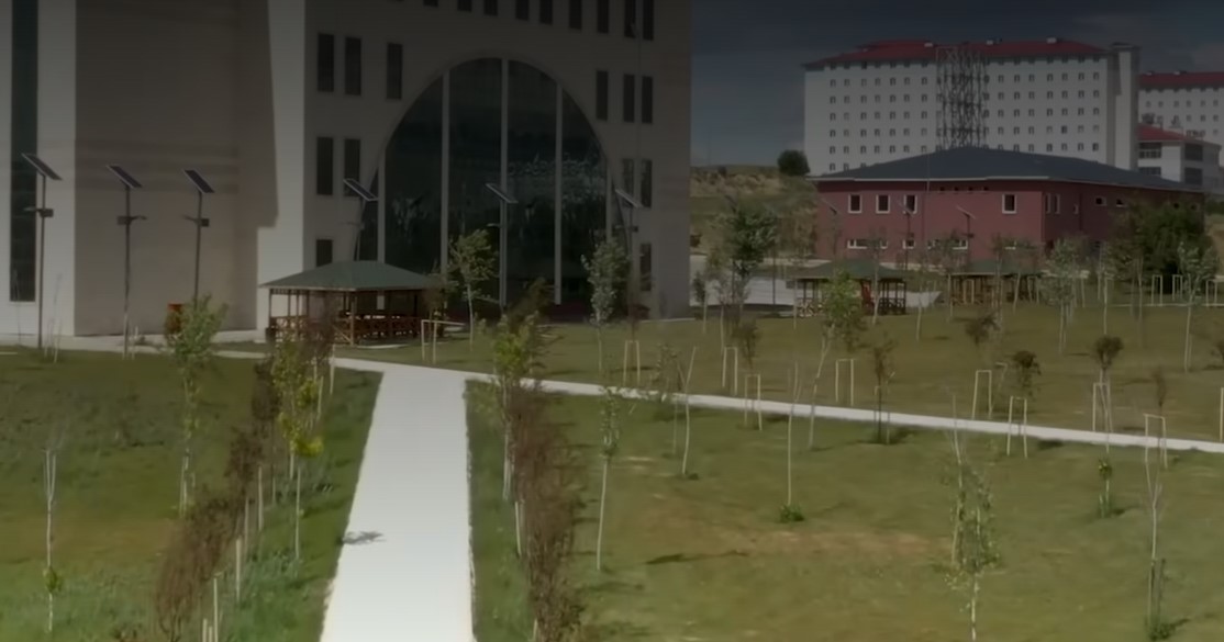 Bayburt Üniversitesi