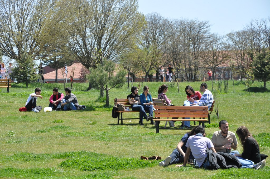Bolu Abant İzzet Baysal Üniversitesi 