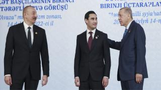 Cumhurbaşkanı Erdoğan, liderlerle aile fotoğrafı çektirdi