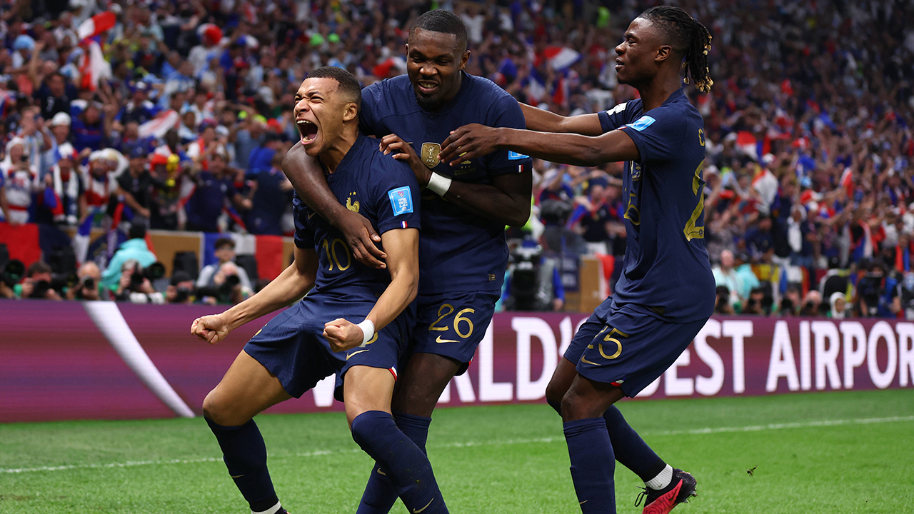 82. dakikada Mbappe skoru eşitledi