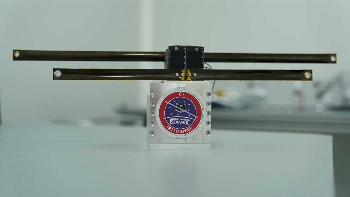 İlk ticari cep uydusuna "İstanbul" adı verildi