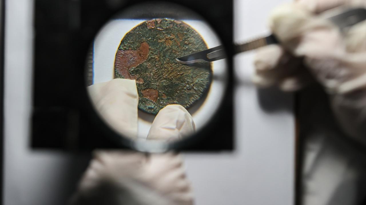 Kent merkezindeki arkeolojik kazılardan elde edilen buluntular