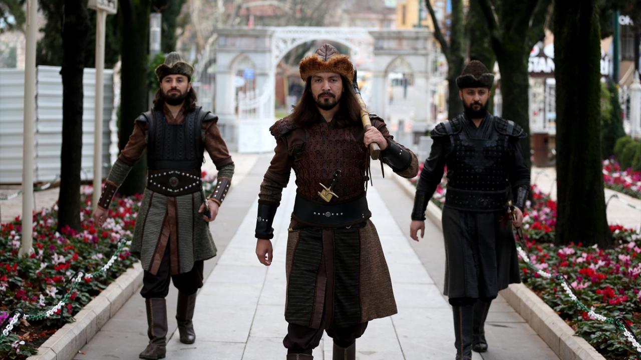 "Sancak nöbeti köklü bir devlet geleneği"