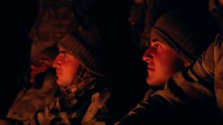 Kahraman komandoların türküsü içleri ısıttı