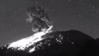 Meksika'daki Popocatepetl Yanardağı'nda patlama