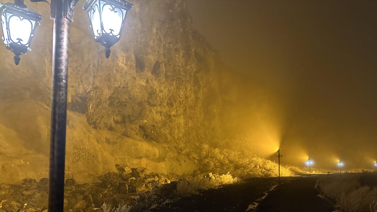 Ardahan'da yoğun sis etkili oldu
