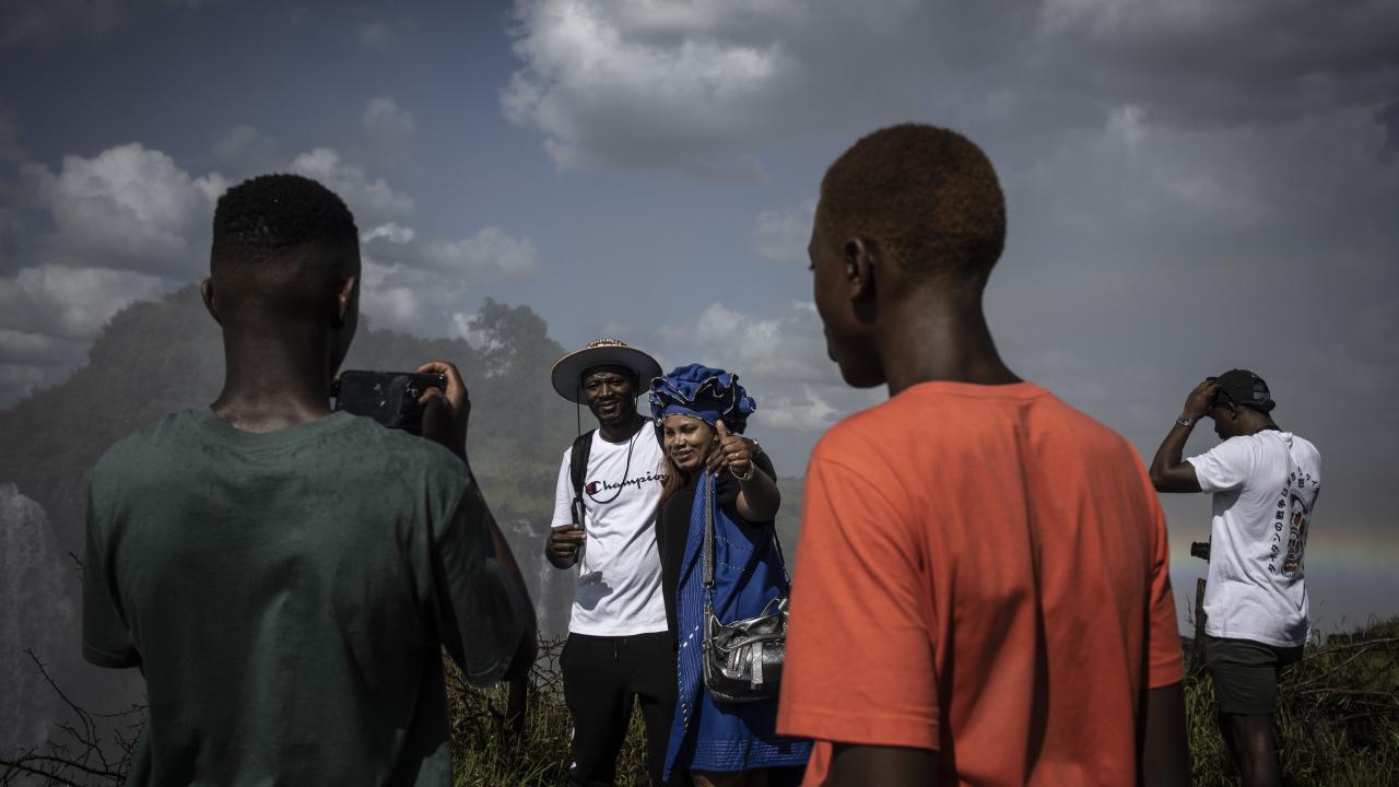 Zambiya'daki Victoria Şelalesi görenleri hayran bırakıyor