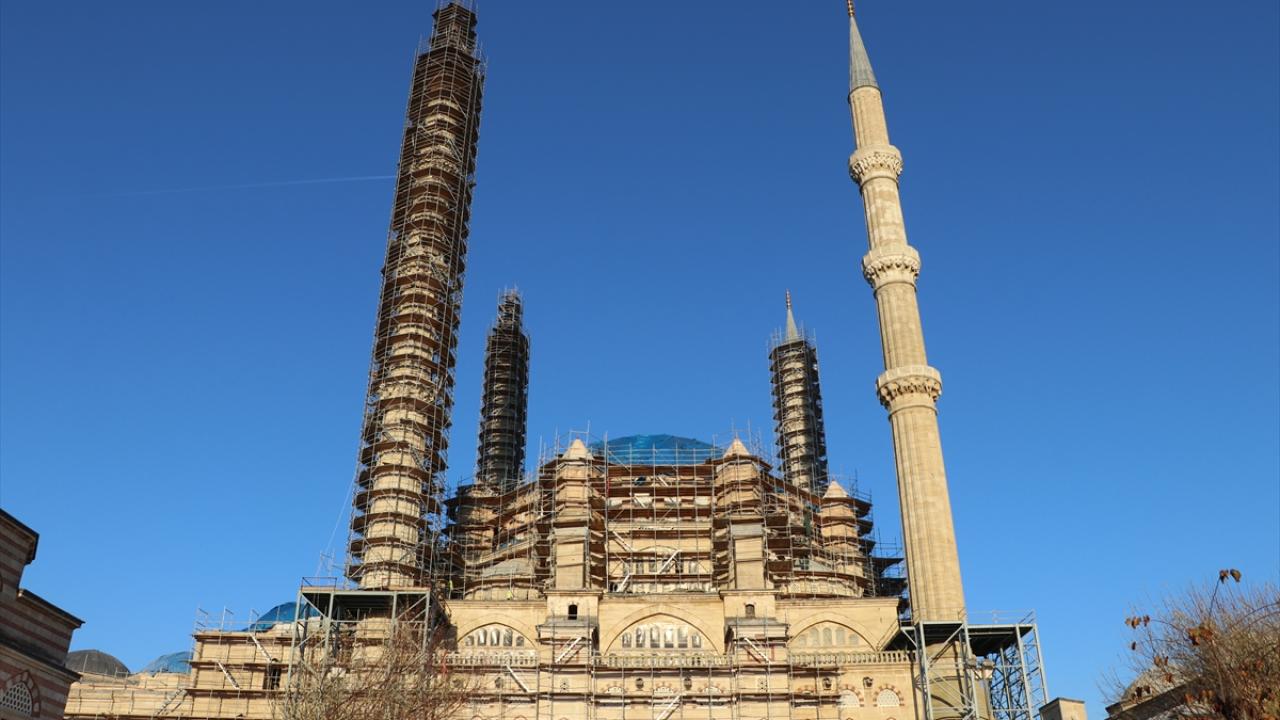 "Restorasyona rağmen ziyaretçi sayısı azalmadı"