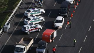 İstanbul'da jandarmadan helikopter destekli yılbaşı denetimi