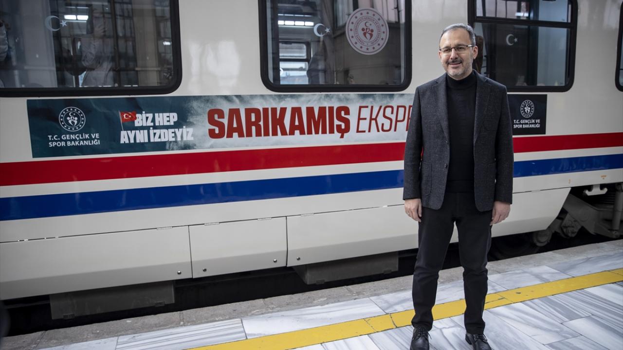 Bakan Kasapoğlu'nun da bulunduğu Sarıkamış Ekspresi, Ankara'dan hareket etti