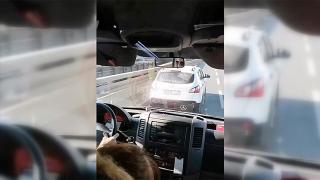 İstanbul'da ambulansa yol vermeyen sürücüye 623 lira ceza