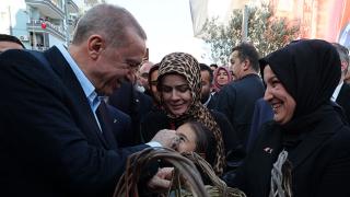 Cumhurbaşkanı Erdoğan Kumluca'da vatandaşlar tarafından böyle karşılandı