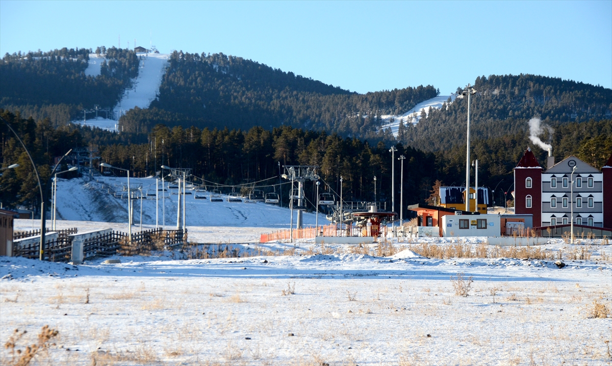 Pistler ve oteller boş kaldı