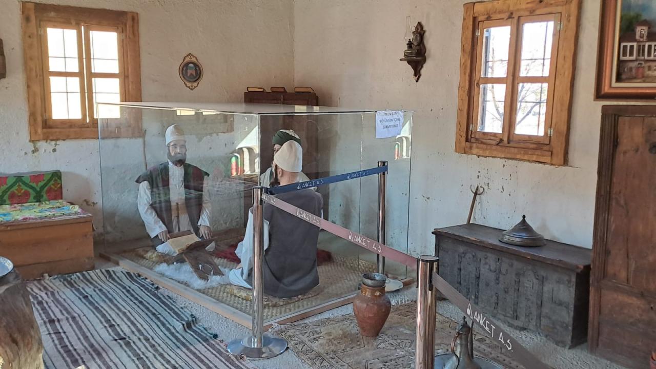 Dervişlerin Yaşamı