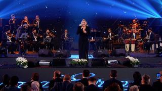 Muazzez Ersoy, TRT Müzik ekranlarından milyonlara seslendi