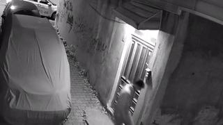 'Evden para alacağım' diyerek taksicileri dolandırıyor