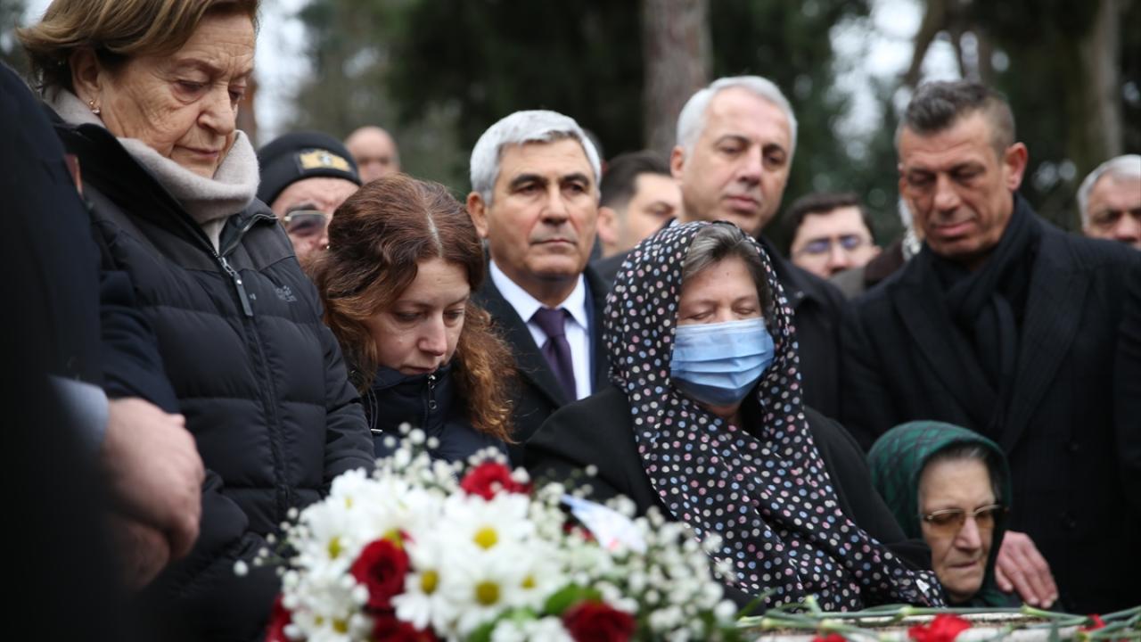 "Uygulamalarıyla hayata geçirdiği projeleriyle farklıydı"