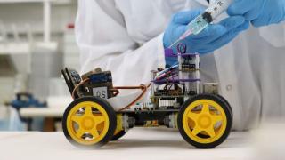 Koku alan robot geliştirildi