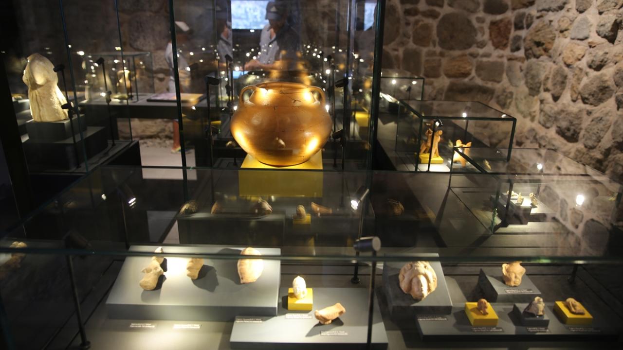 "Salonlarımız dikkati çekiyor ve merak uyandırıyor"