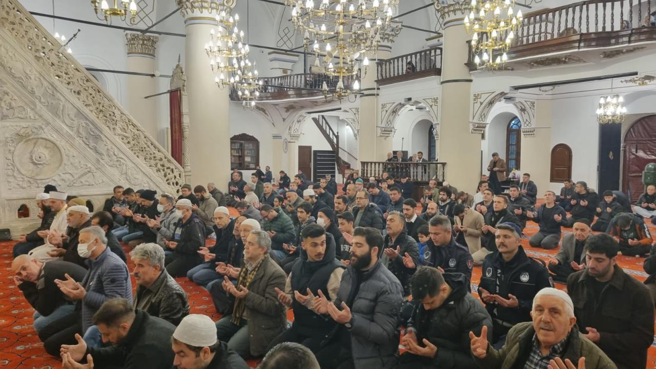 İZMİR