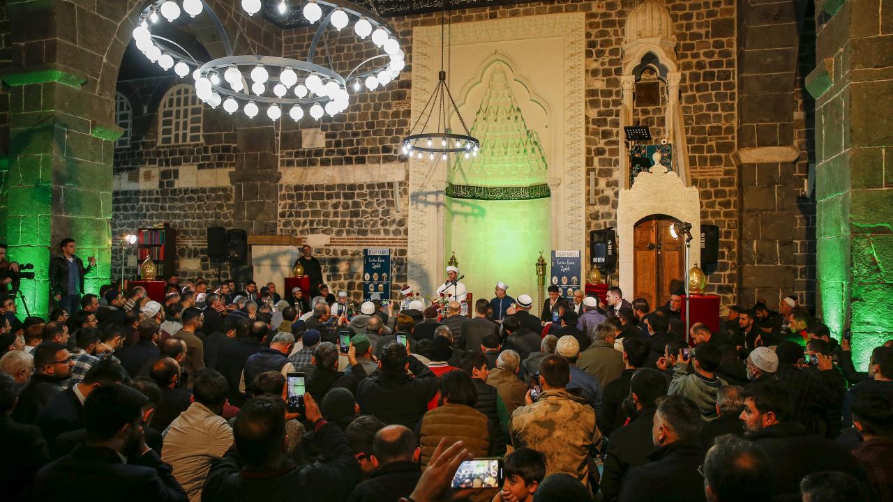 DİYARBAKIR