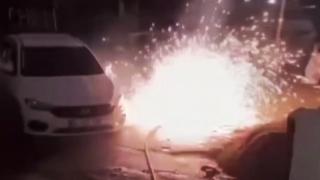 Kopan elektrik kablosu böyle patladı