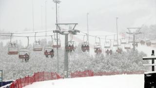 Palandöken'de yoğun kar turizmcilerin yüzünü güldürdü