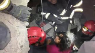 4 yaşındaki Beyza 42 saat sonra kurtarıldı